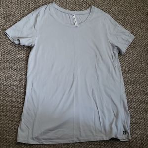 Fabletics shirt